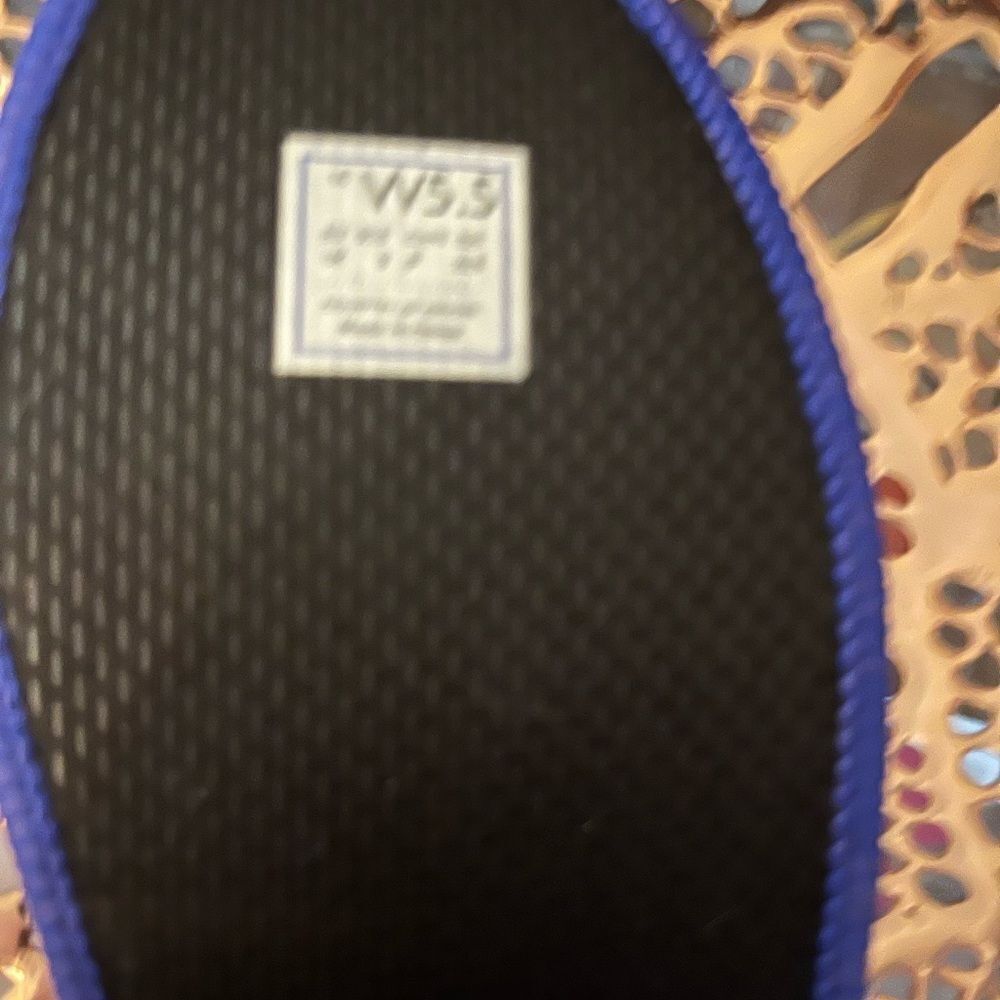 Rothys size 5.5 - Picture 3 of 4